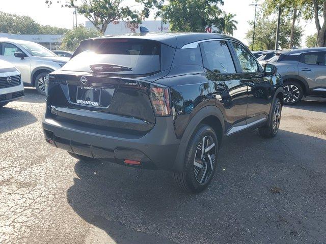 new 2025 Nissan Kicks car, priced at $23,965
