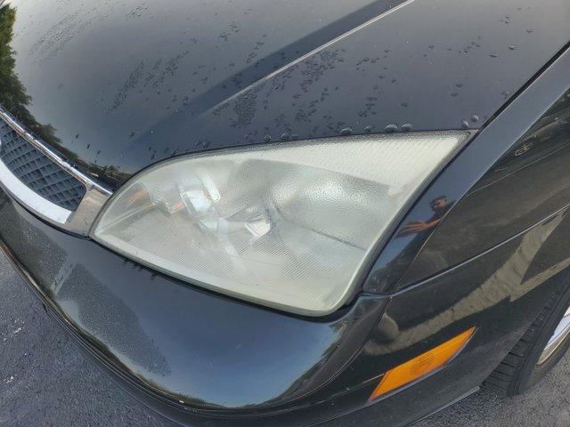 used 2007 Ford Focus car, priced at $4,999