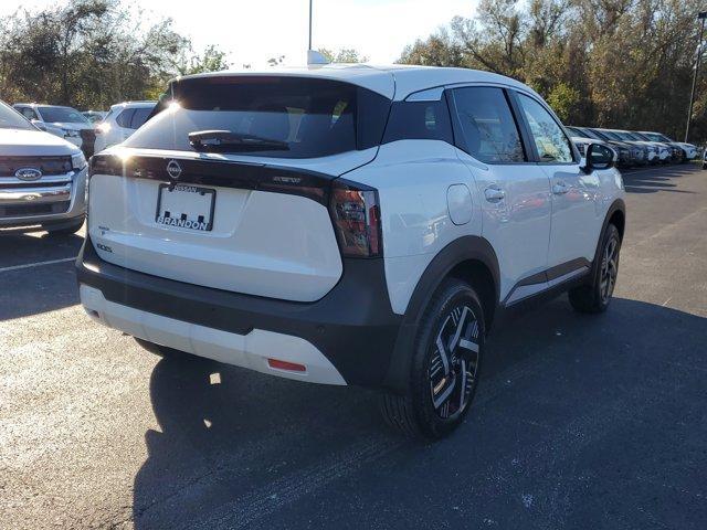 new 2025 Nissan Kicks car, priced at $25,115