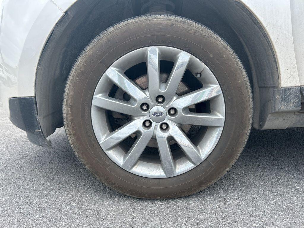 used 2013 Ford Edge car, priced at $9,999