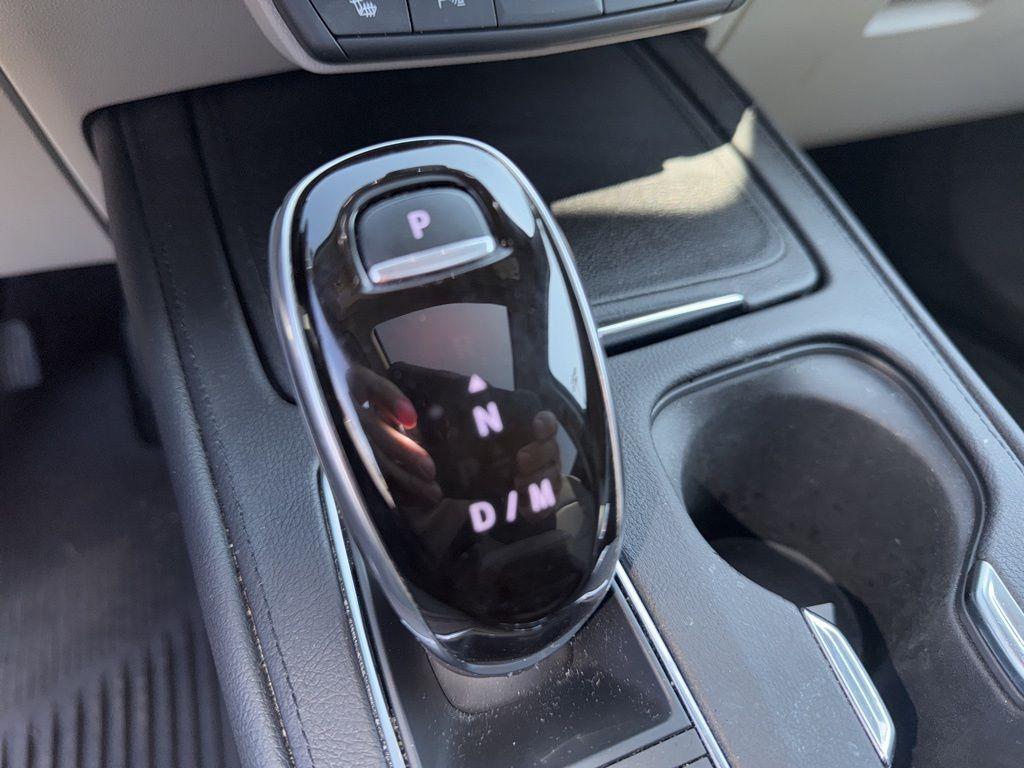 used 2021 Cadillac XT4 car, priced at $26,750