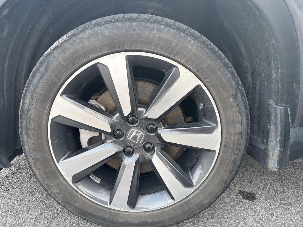 used 2023 Honda Pilot car, priced at $38,265