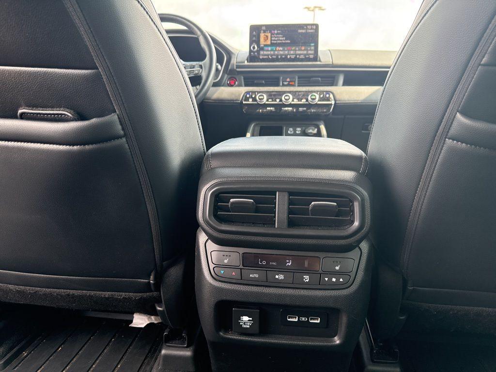 used 2023 Honda Pilot car, priced at $38,265
