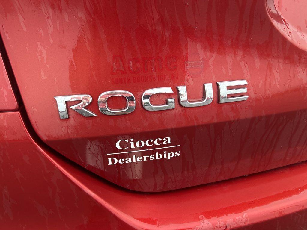 used 2015 Nissan Rogue car, priced at $12,500