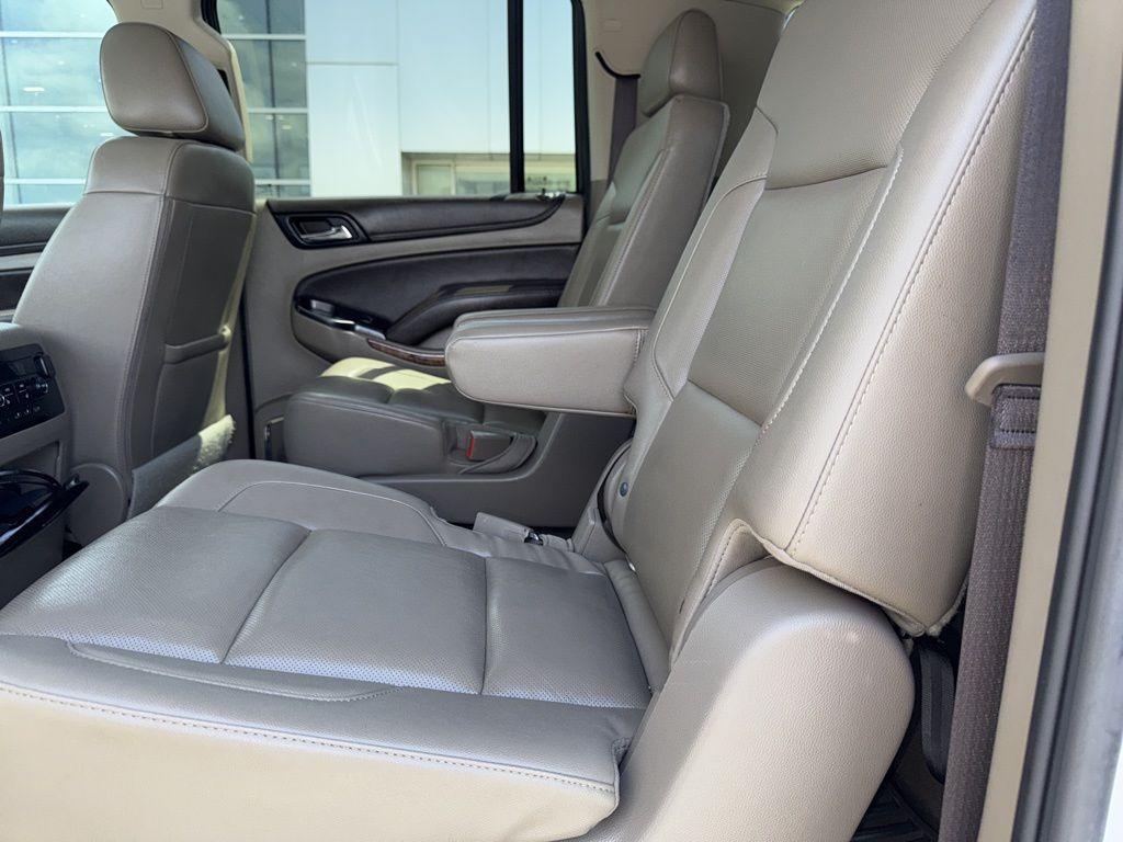 used 2020 Chevrolet Suburban car, priced at $35,400