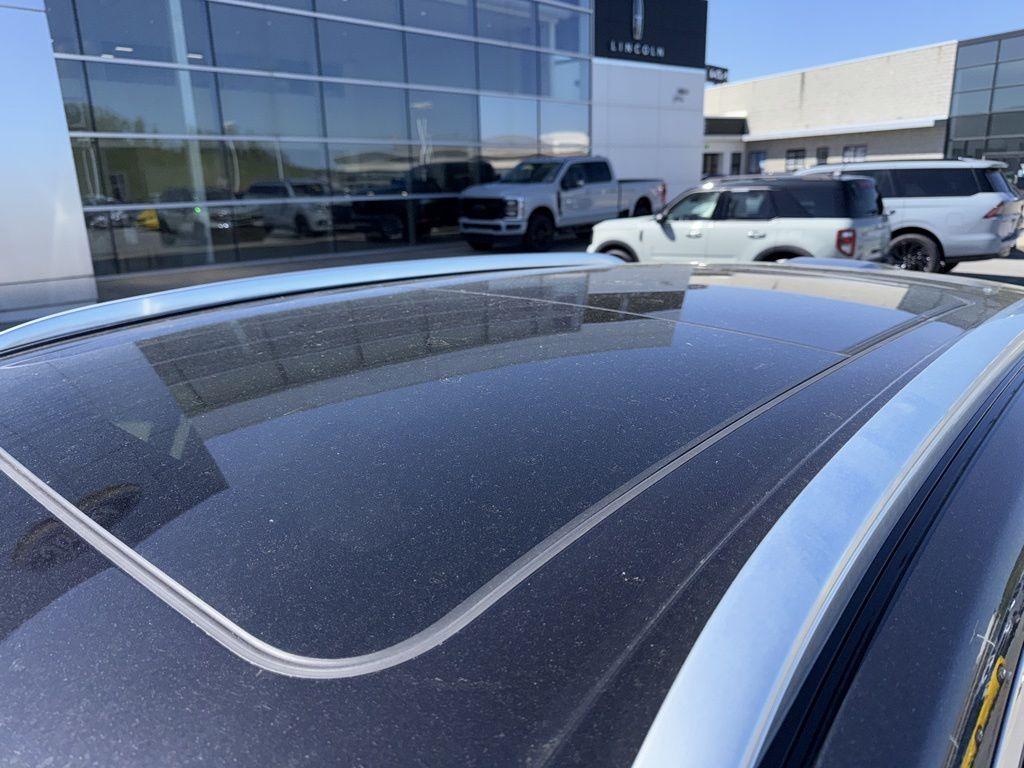 used 2021 Lincoln Nautilus car, priced at $30,896