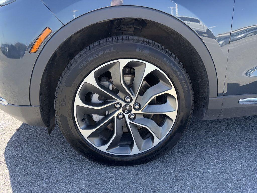used 2021 Lincoln Nautilus car, priced at $30,896
