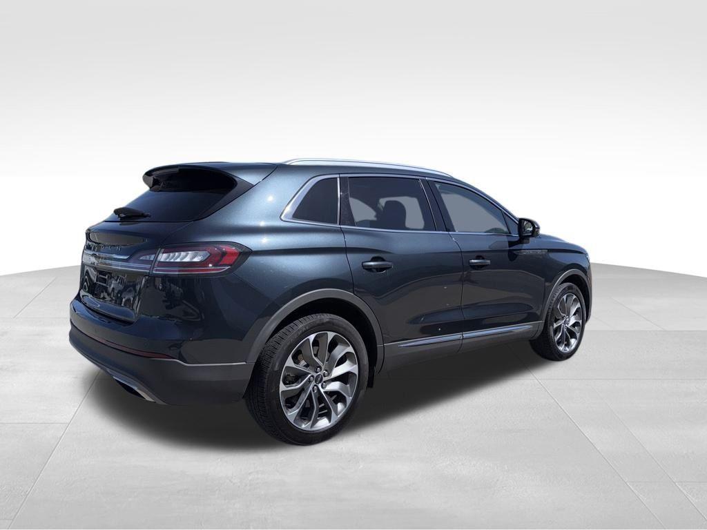 used 2021 Lincoln Nautilus car, priced at $30,896