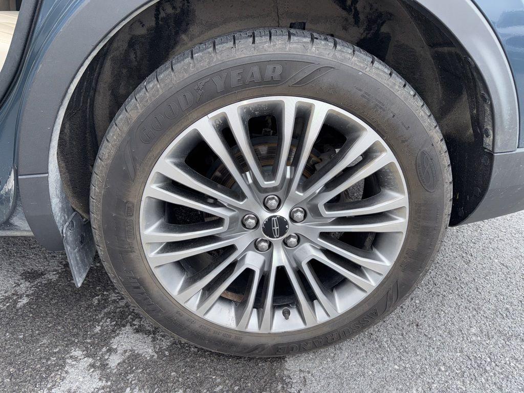 used 2016 Lincoln MKX car, priced at $17,199
