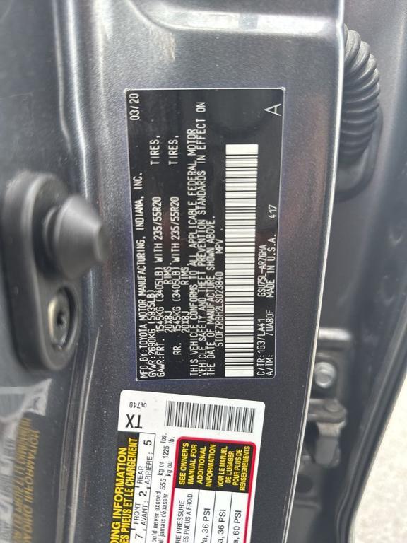 used 2020 Toyota Highlander car, priced at $30,765