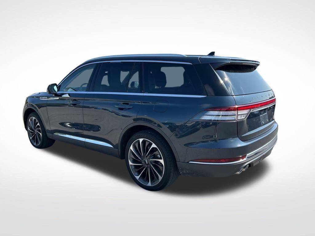 used 2023 Lincoln Aviator car, priced at $52,377