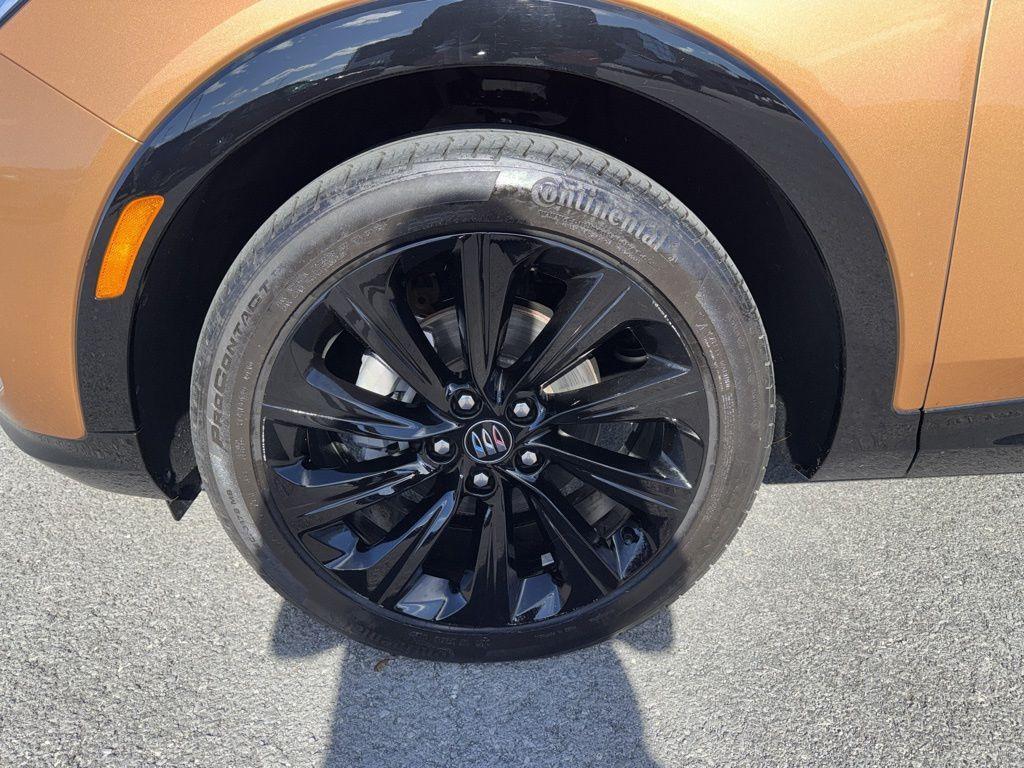 used 2024 Buick Envista car, priced at $24,000