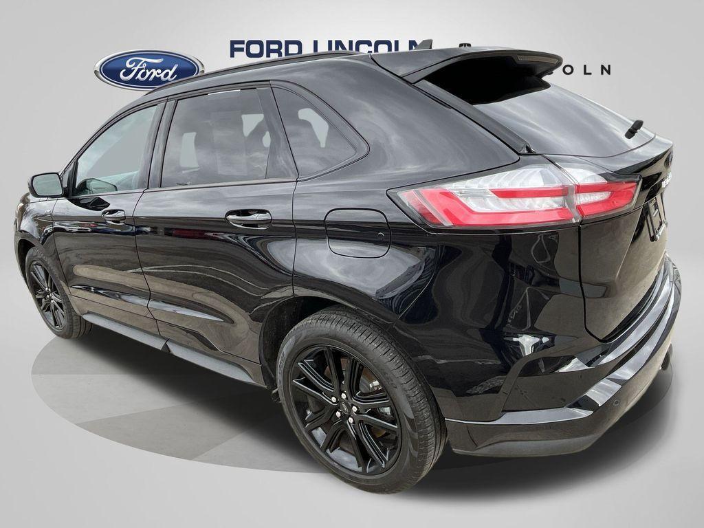 used 2024 Ford Edge car, priced at $32,000