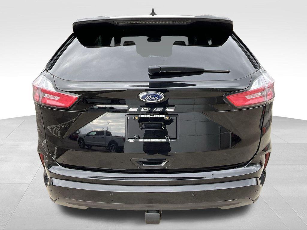 used 2024 Ford Edge car, priced at $32,000
