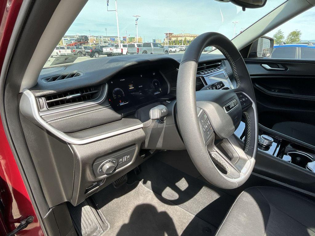 used 2023 Jeep Grand Cherokee L car, priced at $28,886