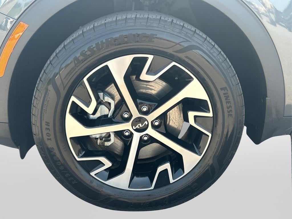 used 2023 Kia Sportage Hybrid car, priced at $26,815