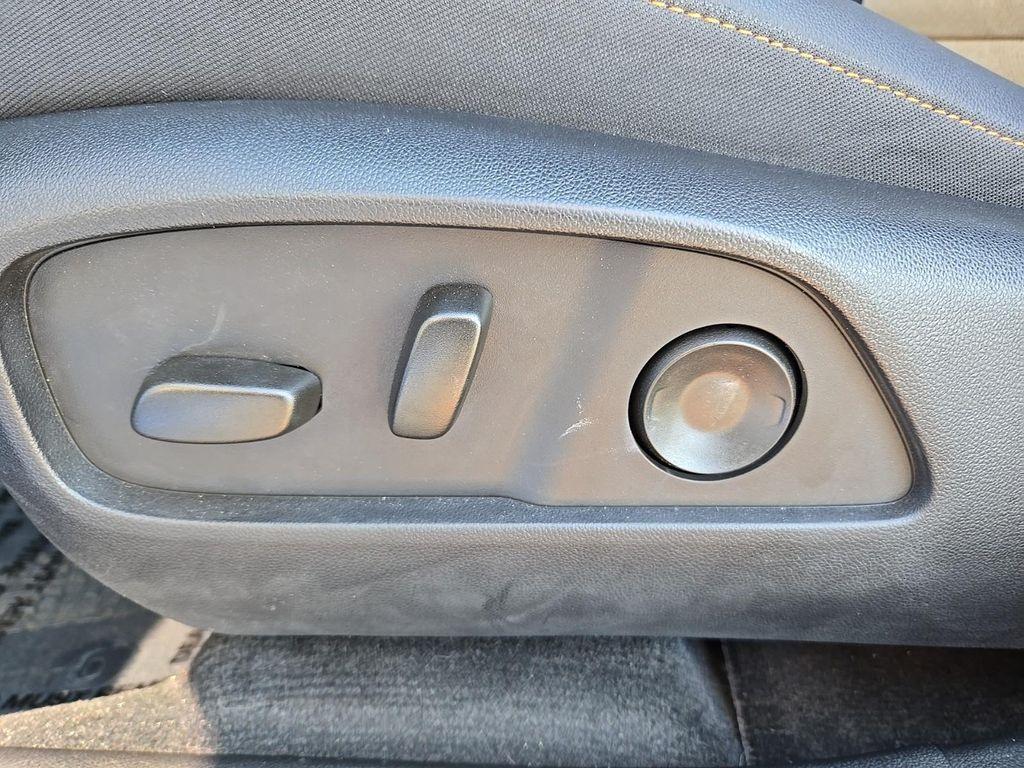 used 2025 Chevrolet Equinox car, priced at $30,955