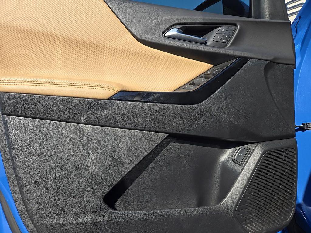 used 2025 Chevrolet Equinox car, priced at $30,955