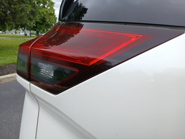 used 2022 Nissan Rogue car, priced at $30,219