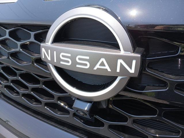new 2025 Nissan Pathfinder car, priced at $45,258