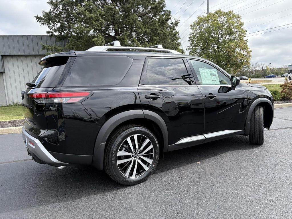 new 2025 Nissan Pathfinder car, priced at $54,545