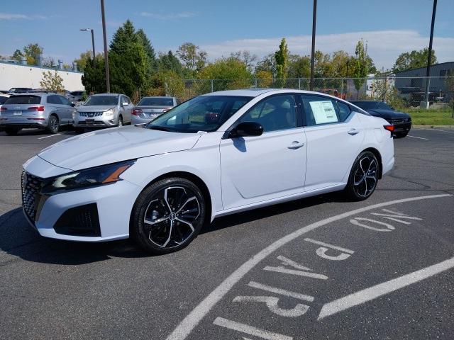 new 2025 Nissan Altima car, priced at $31,326