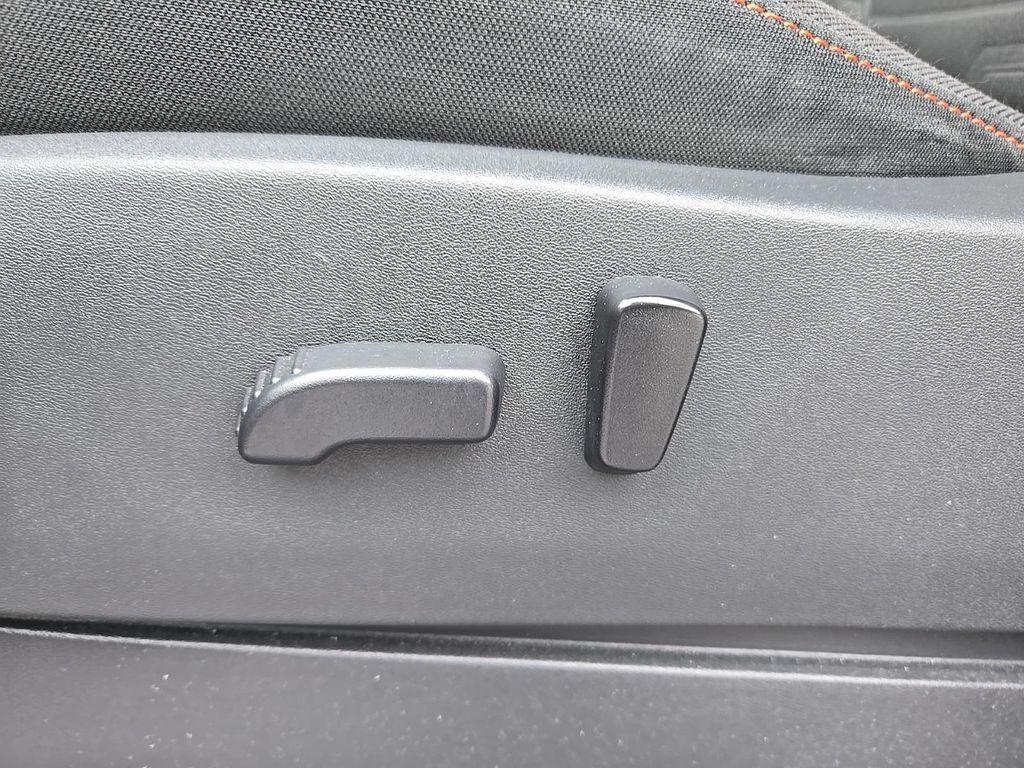 used 2022 Nissan Frontier car, priced at $32,923