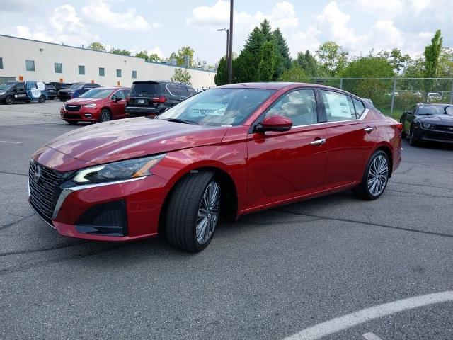 new 2024 Nissan Altima car, priced at $31,727