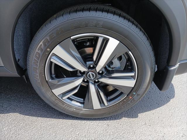 new 2025 Nissan Rogue car, priced at $40,158