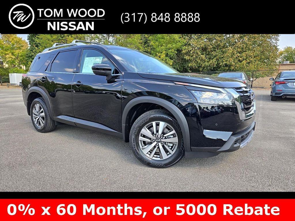 new 2025 Nissan Pathfinder car, priced at $39,050