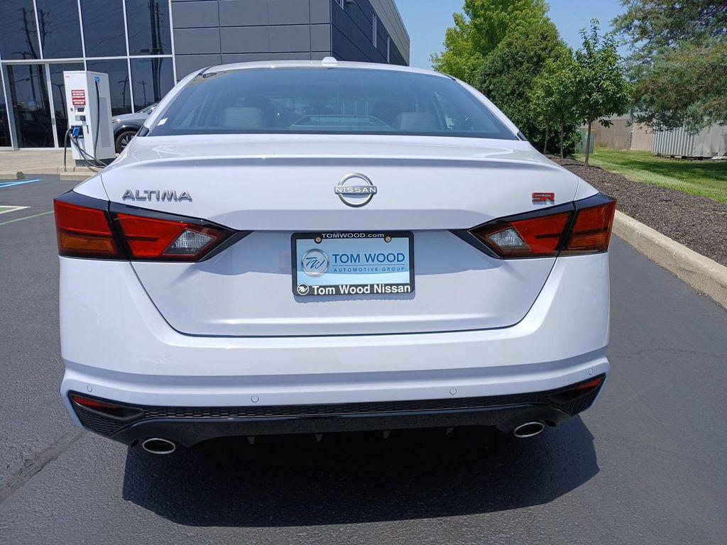 new 2025 Nissan Altima car, priced at $32,463