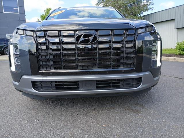 used 2024 Hyundai Palisade car, priced at $41,255
