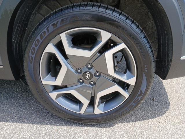 used 2024 Hyundai Palisade car, priced at $41,255