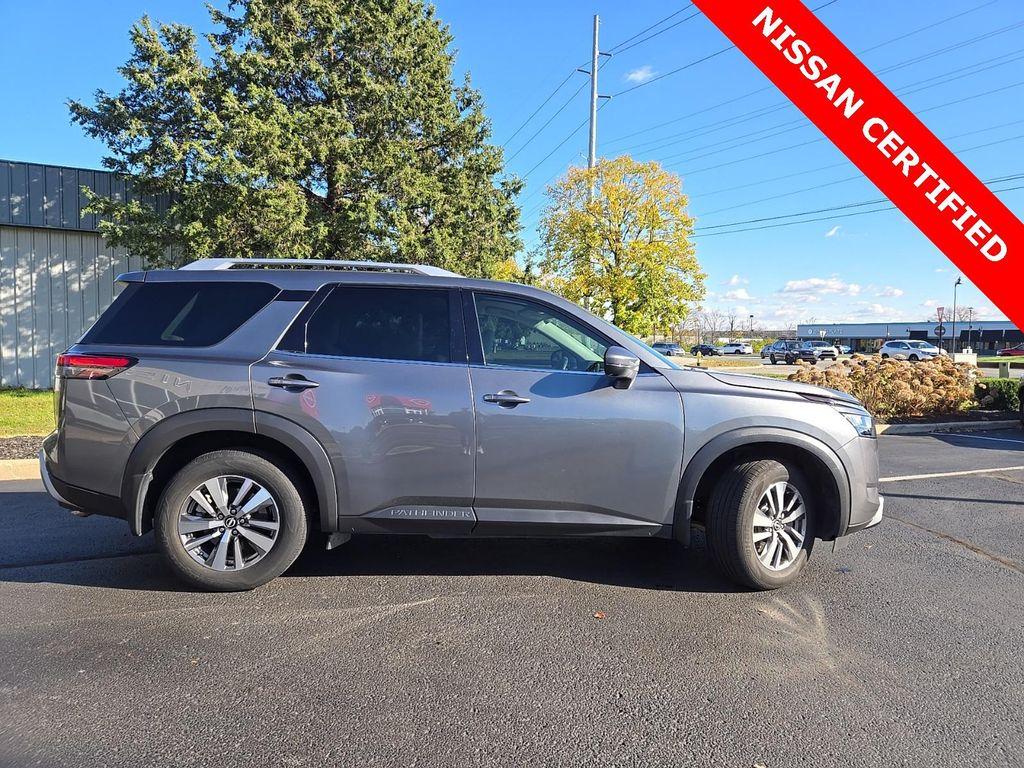used 2022 Nissan Pathfinder car, priced at $26,466