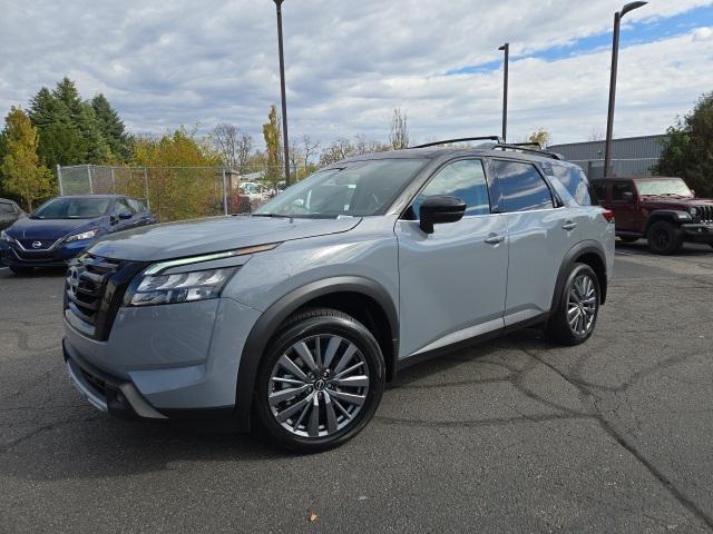 new 2025 Nissan Pathfinder car, priced at $51,377