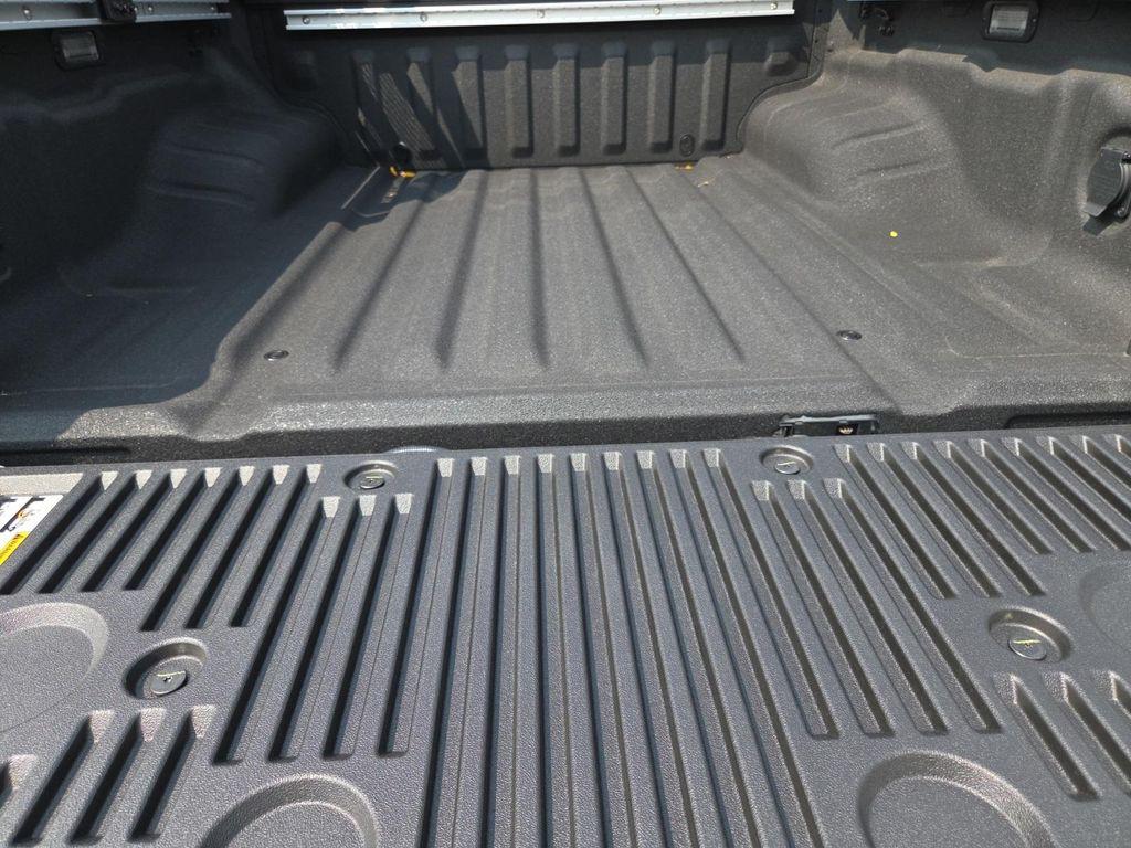 new 2025 Nissan Frontier car, priced at $45,663