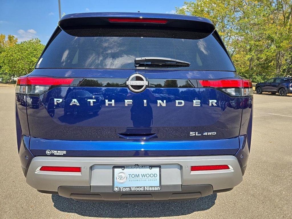 new 2025 Nissan Pathfinder car, priced at $39,050