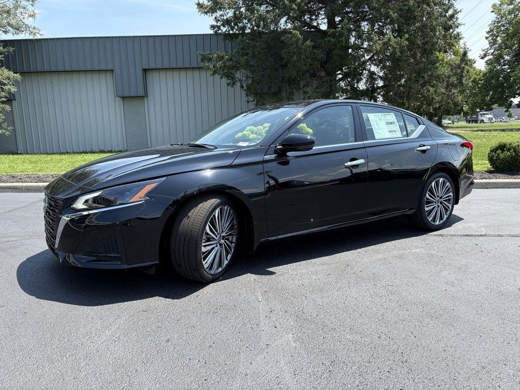 new 2025 Nissan Altima car, priced at $34,170