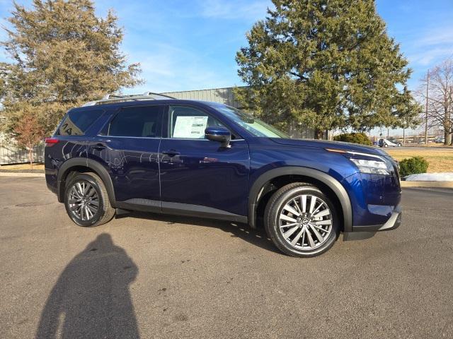 new 2025 Nissan Pathfinder car, priced at $47,637