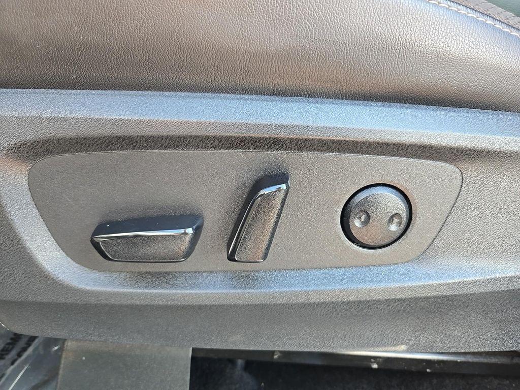 used 2022 Nissan Pathfinder car, priced at $30,972