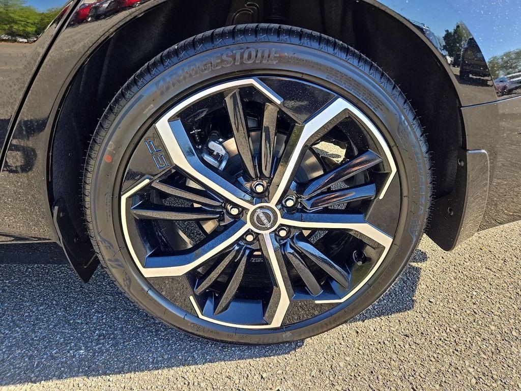 new 2025 Nissan Altima car, priced at $32,174