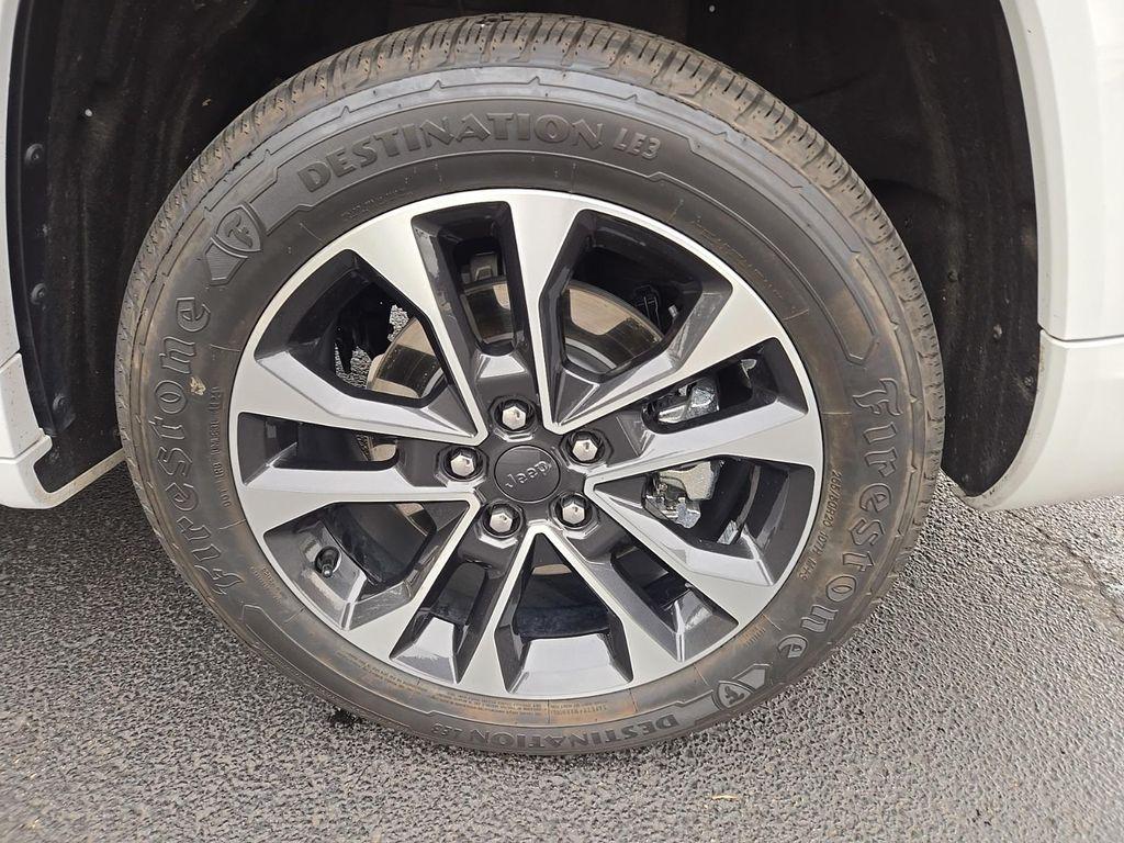 used 2022 Jeep Grand Cherokee L car, priced at $32,247