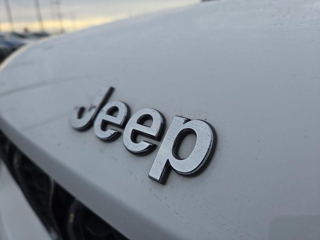 used 2022 Jeep Grand Cherokee L car, priced at $32,247