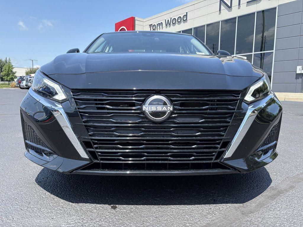 new 2025 Nissan Altima car, priced at $34,170