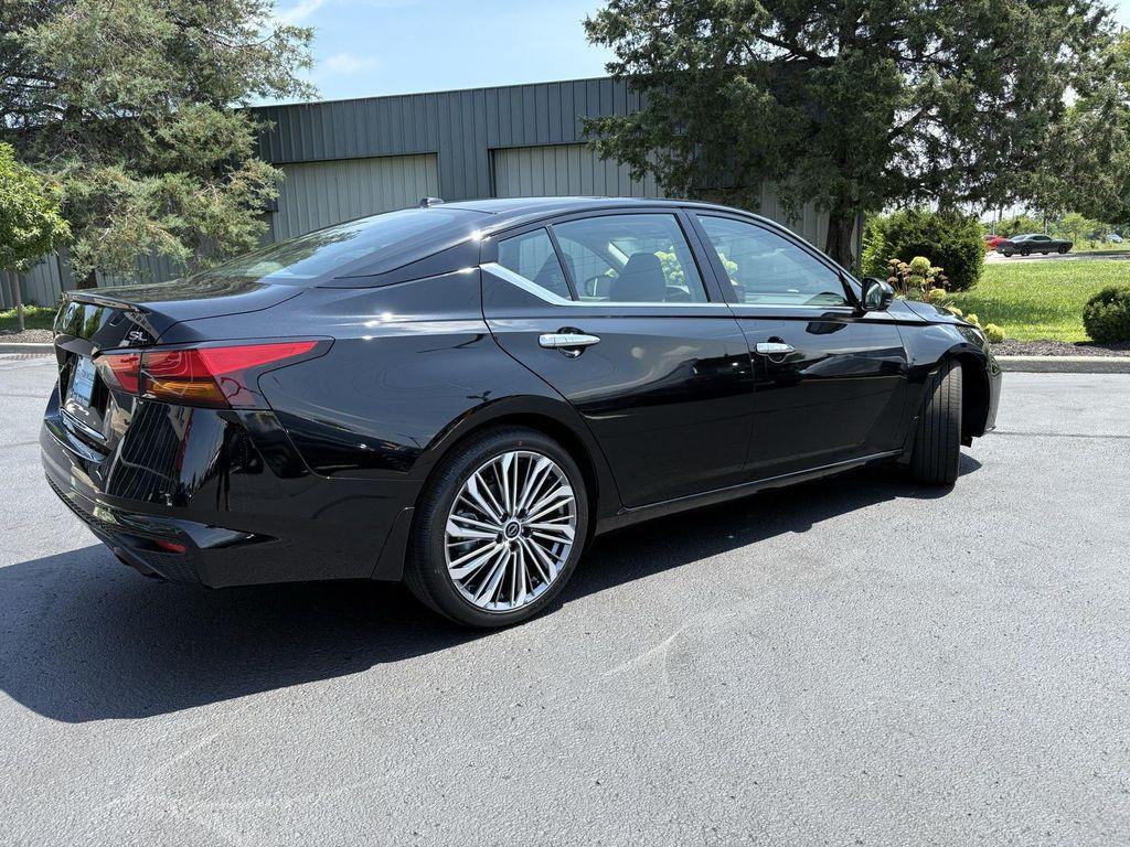 new 2025 Nissan Altima car, priced at $34,170