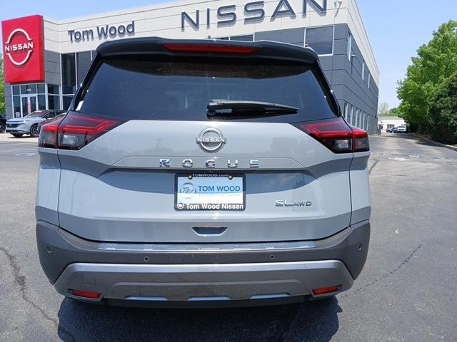 used 2022 Nissan Rogue car, priced at $29,198
