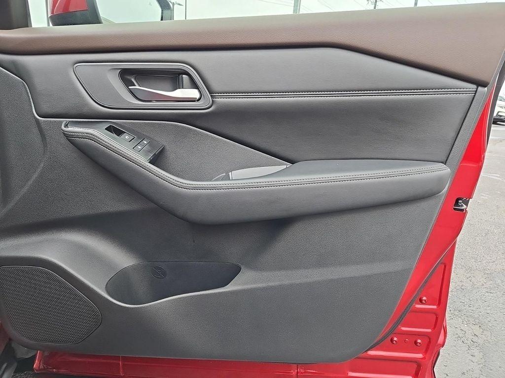 used 2023 Nissan Rogue car, priced at $23,275