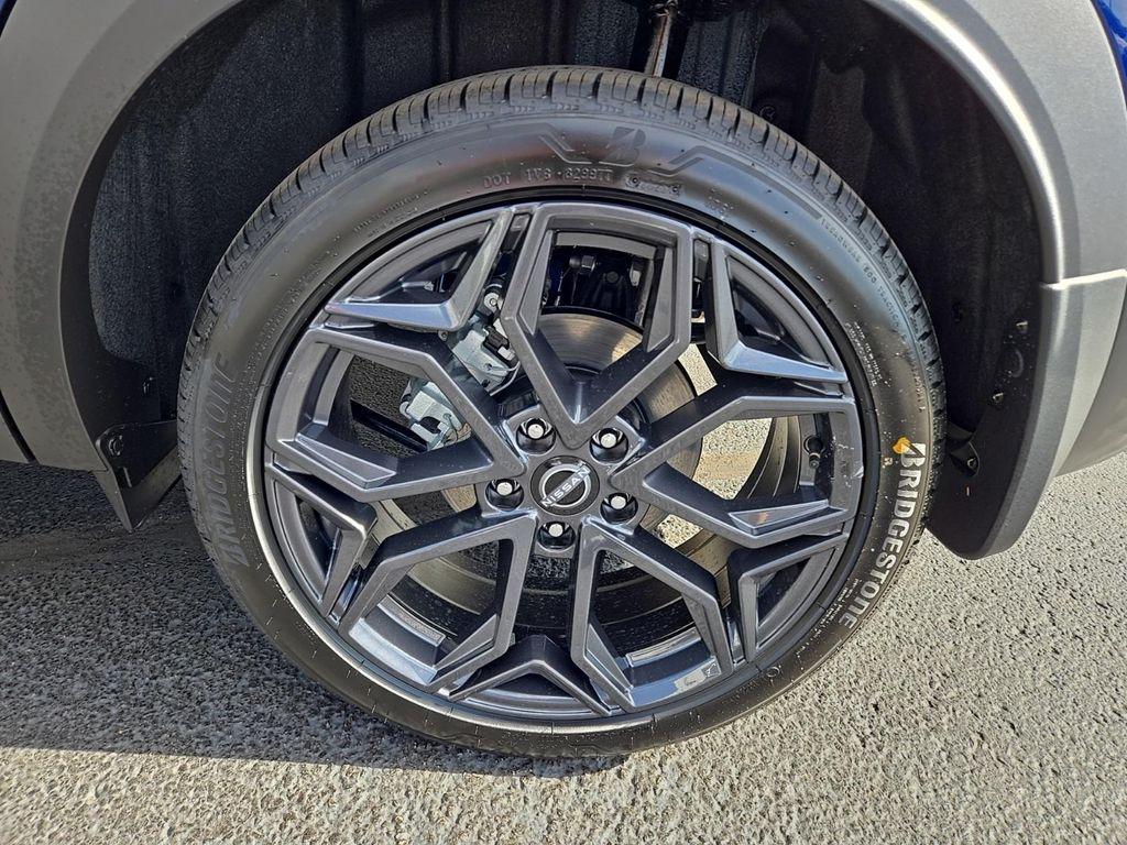 new 2026 Nissan Kicks car, priced at $31,420