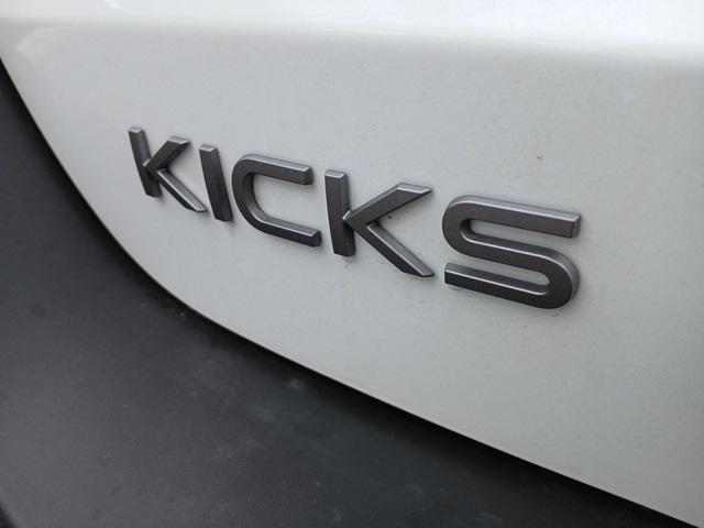 new 2025 Nissan Kicks car, priced at $28,875