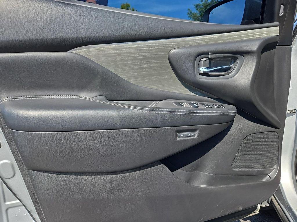 used 2017 Nissan Murano car, priced at $13,989